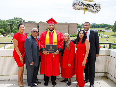 Anthony, Lawana, and Justin Campbell, Atlanta Metropolitan alumni family
